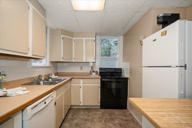 1009 W 14th Ave, Spokane, WA 99204