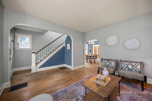 1009 W 14th Ave, Spokane, WA 99204
