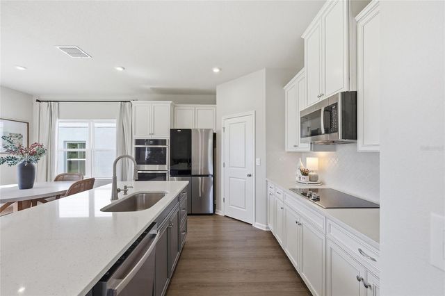 5000 BEAR LAKE LOOP, Deland, FL 32724