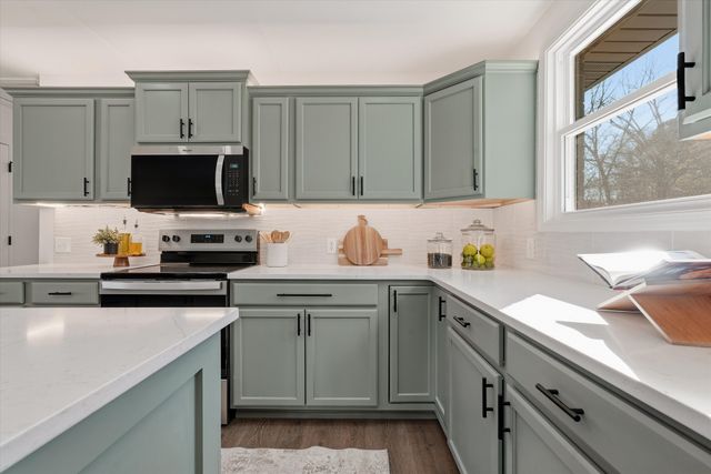 118 Veebelt Dr, Hendersonville, TN 37075