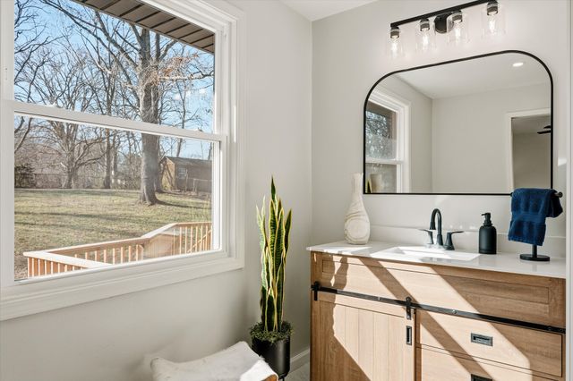 118 Veebelt Dr, Hendersonville, TN 37075