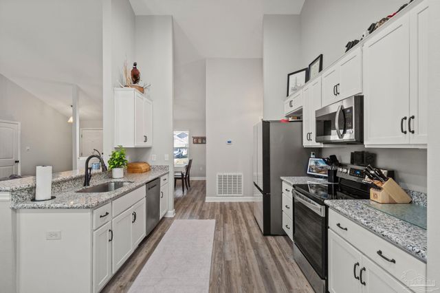 1978 Guseman Rd, Gulf Breeze, FL 32563