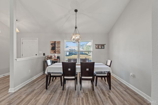 1978 Guseman Rd, Gulf Breeze, FL 32563