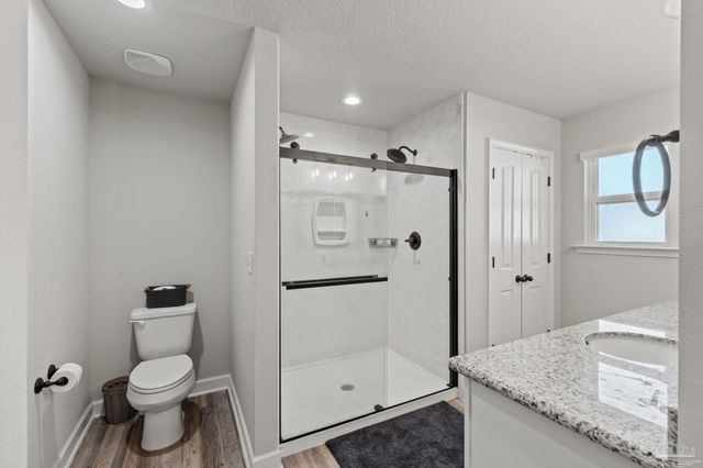 1978 Guseman Rd, Gulf Breeze, FL 32563