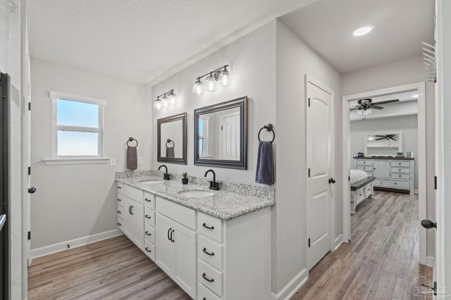 1978 Guseman Rd, Gulf Breeze, FL 32563