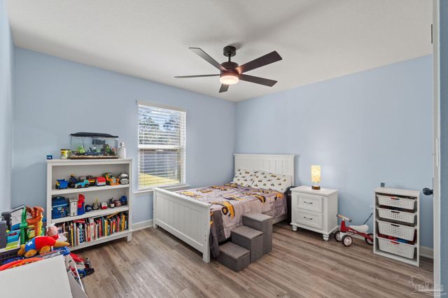 1978 Guseman Rd, Gulf Breeze, FL 32563