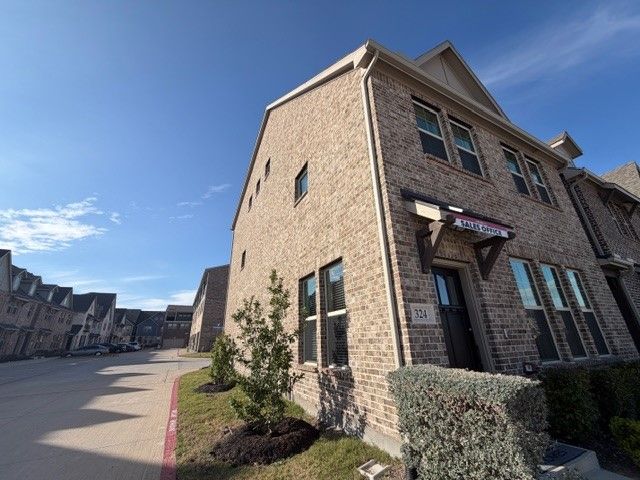 324 Greenhouse Drive, Plano, TX 75074