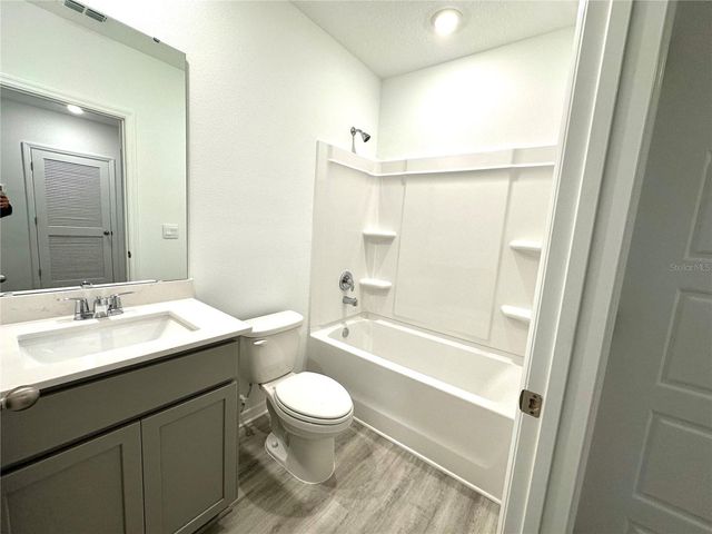 2933 CANARY AVENUE, Davenport, FL 33897