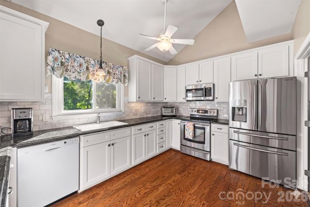 14002 Harlequin Drive, Charlotte, NC 28273