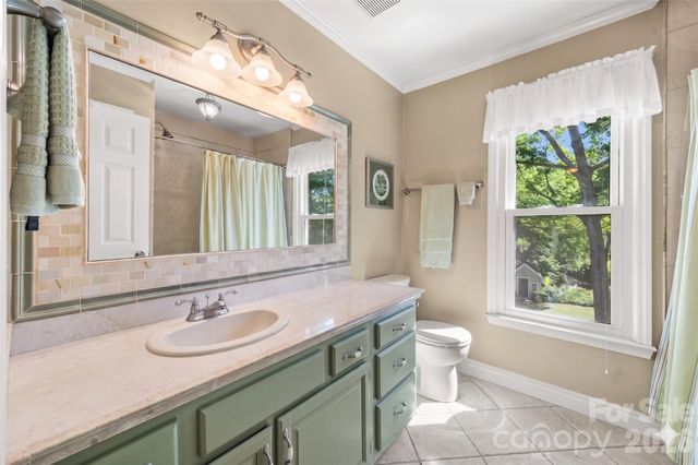 14002 Harlequin Drive, Charlotte, NC 28273