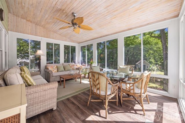 14002 Harlequin Drive, Charlotte, NC 28273
