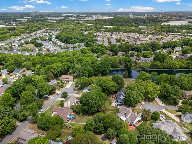 14002 Harlequin Drive, Charlotte, NC 28273