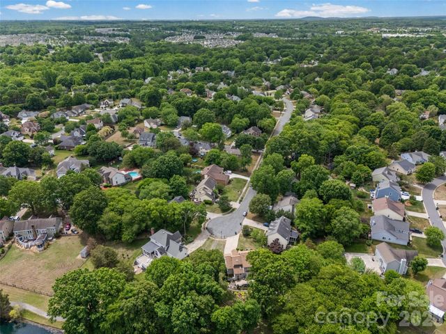 14002 Harlequin Drive, Charlotte, NC 28273