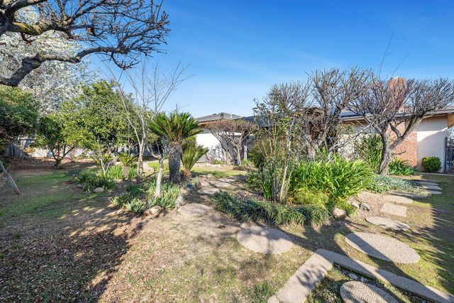 6647 N Anna Street, Fresno, CA 93710