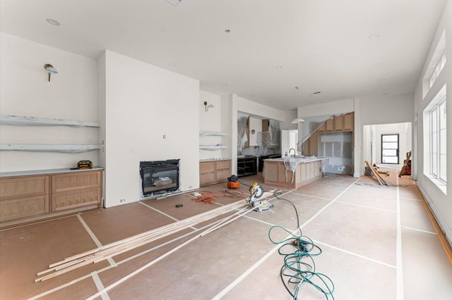 402 Columbia Street, Houston, TX 77007