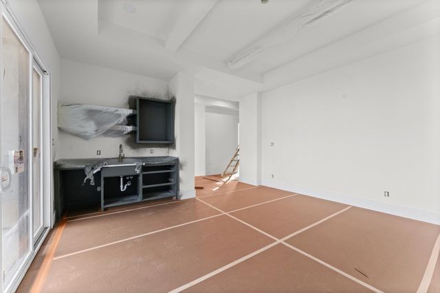 402 Columbia Street, Houston, TX 77007