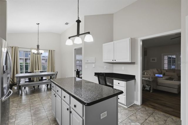 390 GLEN ABBEY LANE, Debary, FL 32713