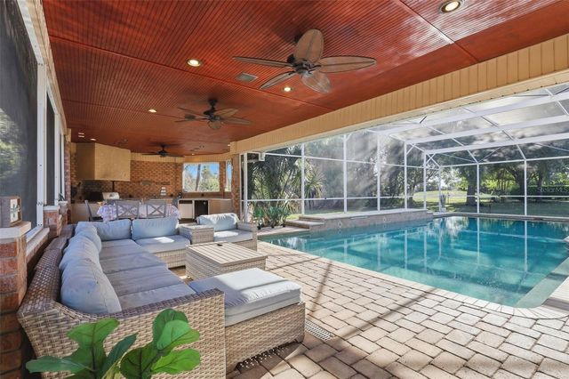 390 GLEN ABBEY LANE, Debary, FL 32713