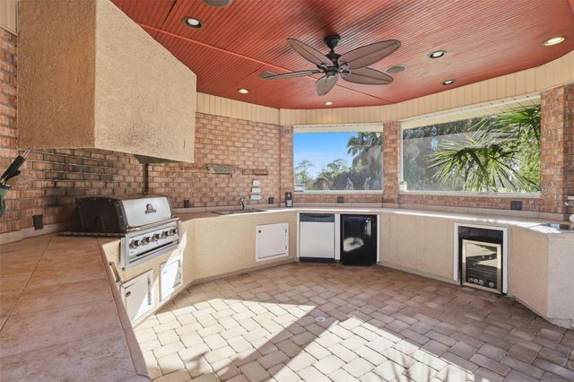 390 GLEN ABBEY LANE, Debary, FL 32713