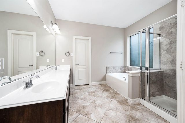 4105 Livorno Lane, Friendswood, TX 77546