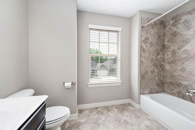 4105 Livorno Lane, Friendswood, TX 77546