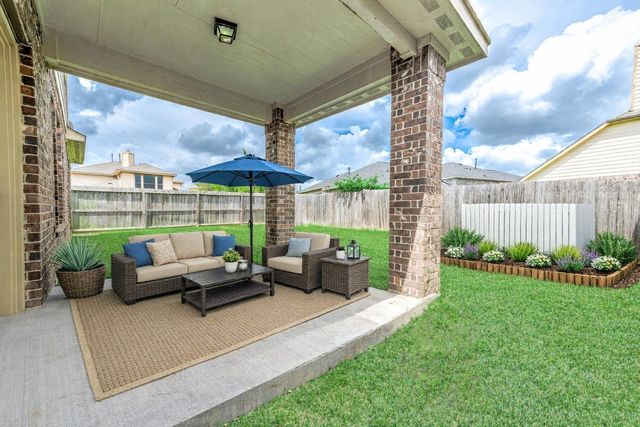 4105 Livorno Lane, Friendswood, TX 77546
