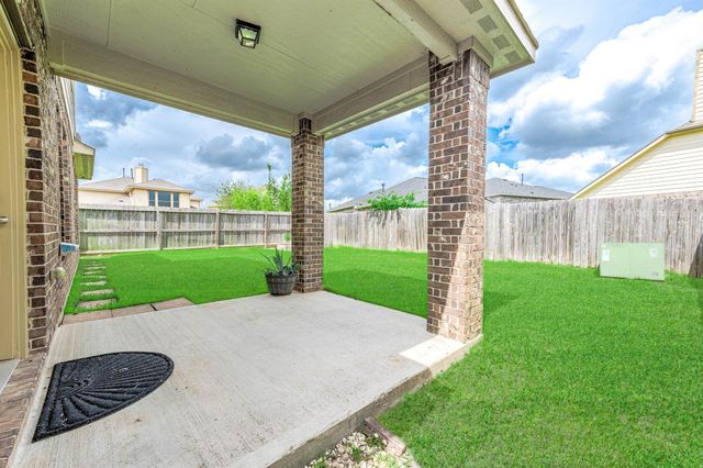4105 Livorno Lane, Friendswood, TX 77546