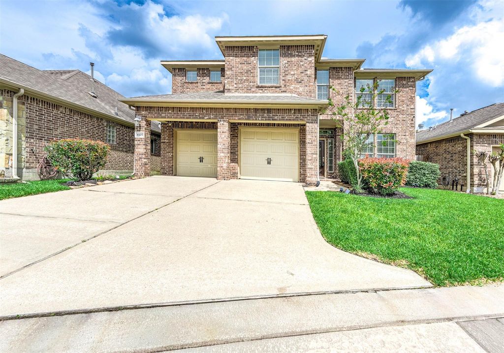 4105 Livorno Lane, Friendswood, TX 77546