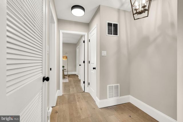 410 FRANKLIN ST NE, Washington, DC 20017