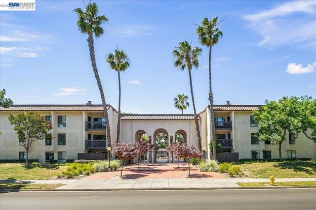 39843 Cedar Blvd 118, Newark, CA 94560