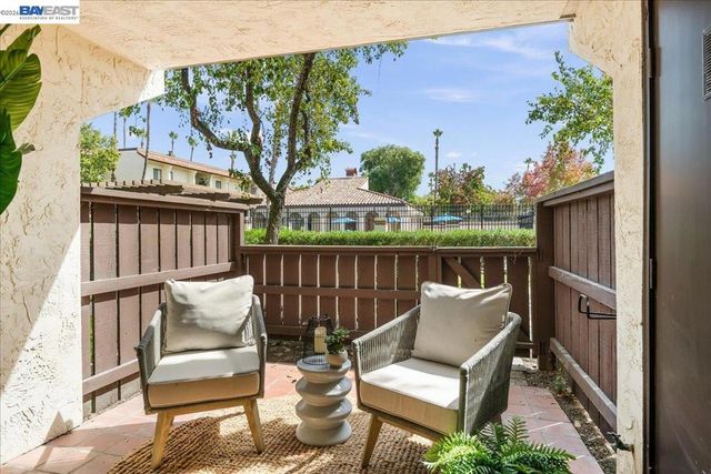 39843 Cedar Blvd 118, Newark, CA 94560