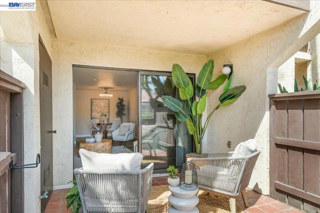 39843 Cedar Blvd 118, Newark, CA 94560