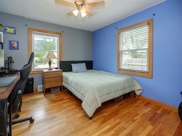 1622 Homecrest Avenue, Kalamazoo, MI 49001