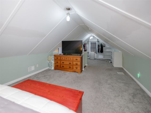 1622 Homecrest Avenue, Kalamazoo, MI 49001