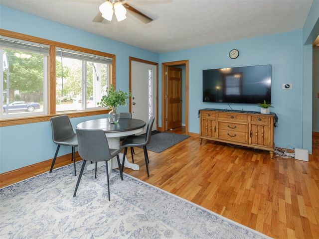 1622 Homecrest Avenue, Kalamazoo, MI 49001
