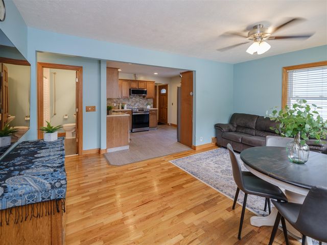 1622 Homecrest Avenue, Kalamazoo, MI 49001