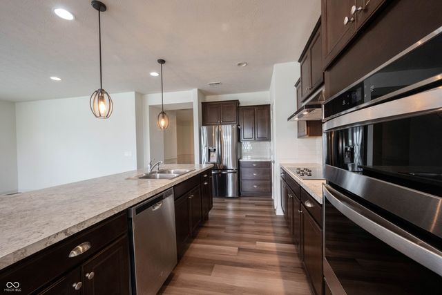 13409 Champagne Street, Fishers, IN 46037