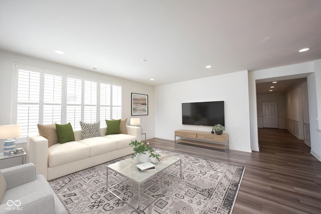 13409 Champagne Street, Fishers, IN 46037