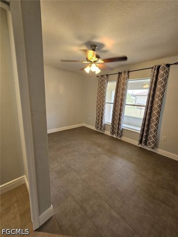 2412 King AVE N, Lehigh Acres, FL 33971