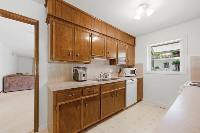 1533 N Harlan, Wichita, KS 67212