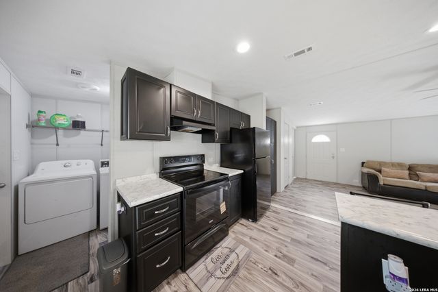 23307 Hickory Shadow, Elmendorf, TX 78112