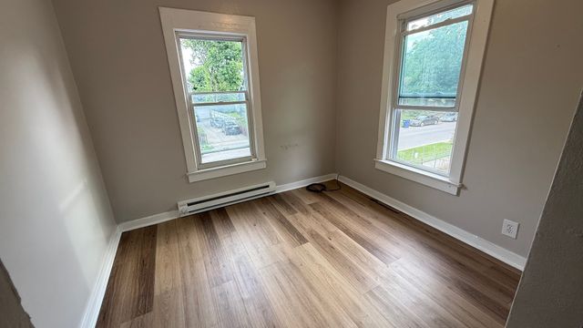 714 Helmholz Avenue 2, Waukegan, IL 60085