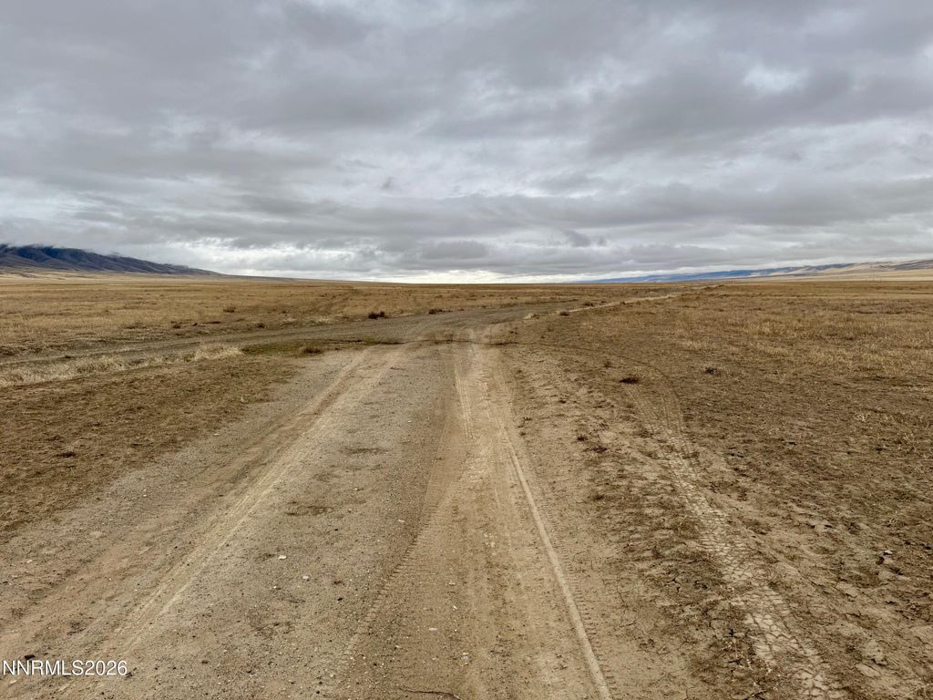 Image 2 of property listing at 00849007 Dun Glen-Star City Road, Imlay, NV 89418