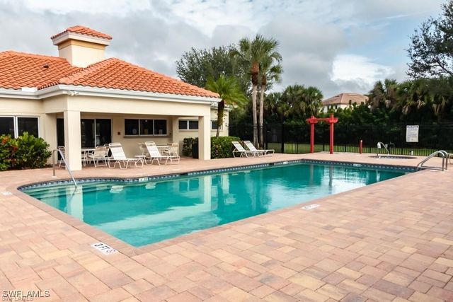 177 Sabal Lake DR, Naples, FL 34104