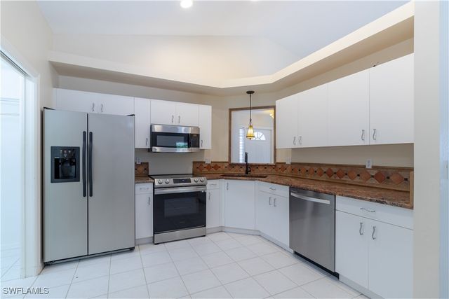 177 Sabal Lake DR, Naples, FL 34104