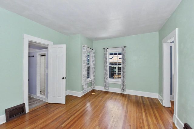 1213 College AVENUE, Racine, WI 53403