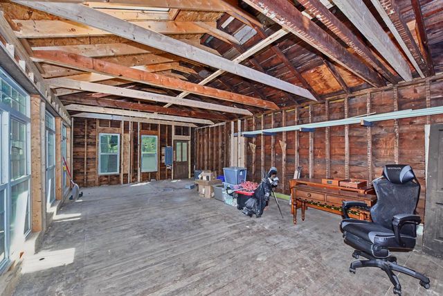 1213 College AVENUE, Racine, WI 53403