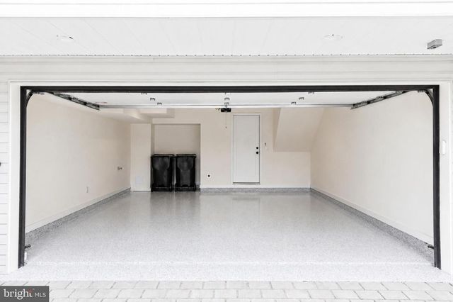956 N 6TH ST, Philadelphia, PA 19123
