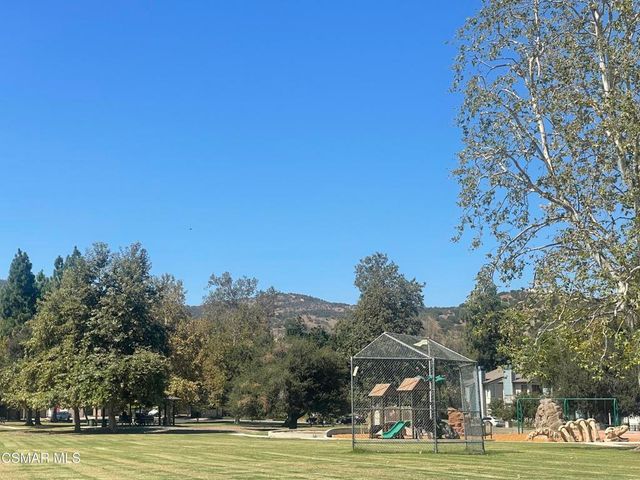 2394 Pleasant Way C, Thousand Oaks, CA 91362