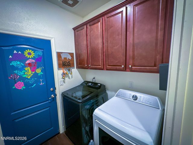 7330 Overture Drive, Reno, NV 89506